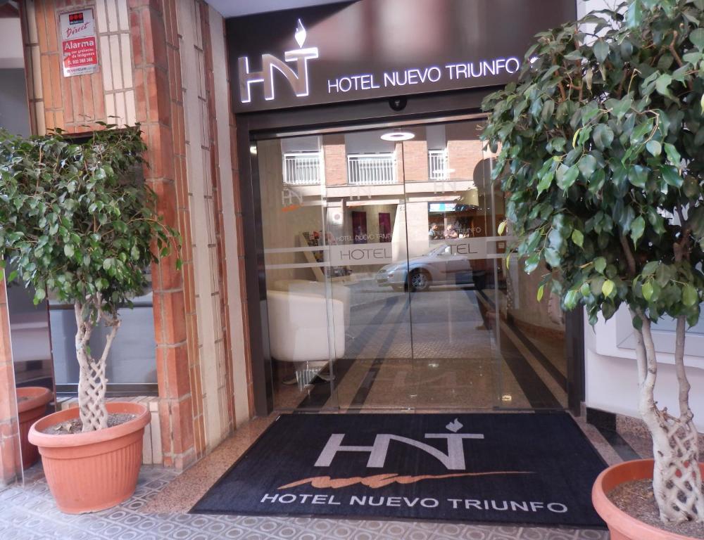 Hotel Nuevo Triunfo Barcelona Exterior photo
